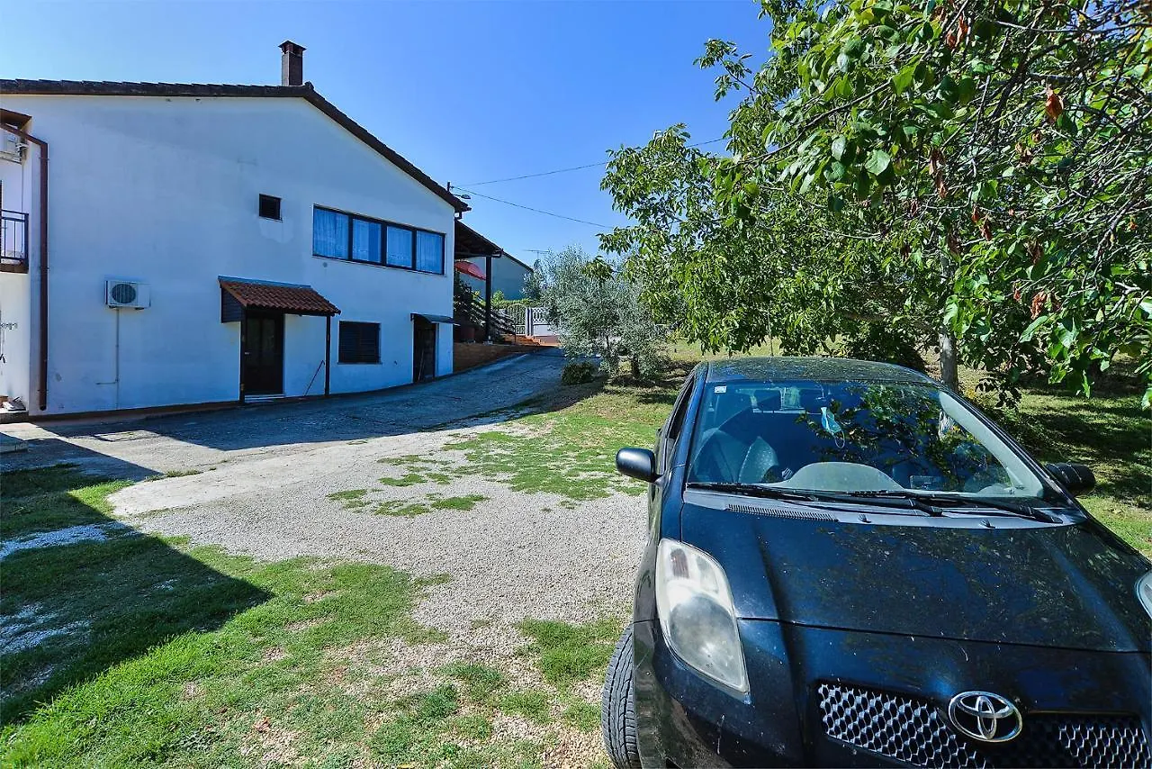 Rooms Veli Vrh 2208 Pula 0*,  Croatia