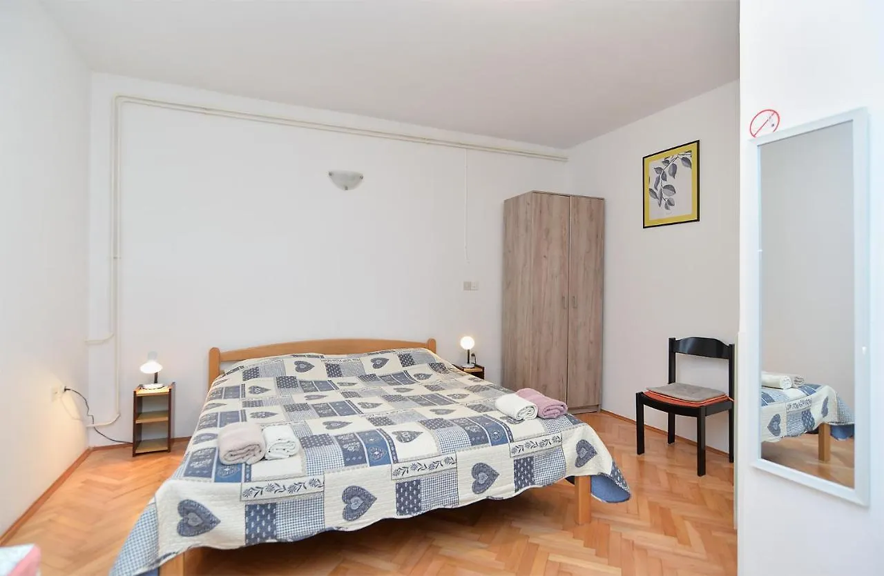Rooms Veli Vrh 2208 Pula